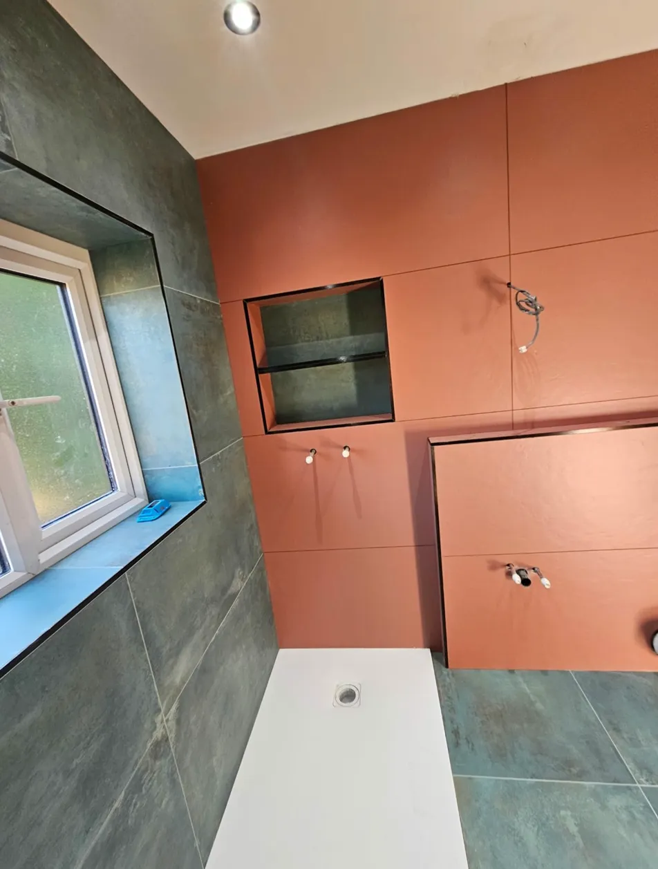 Feature Tile Design.